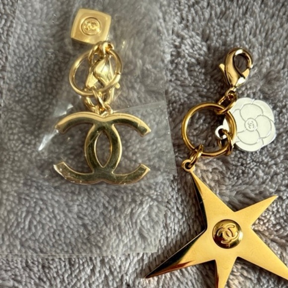 CHANEL Handbags - Chanel Gold Logo Charm